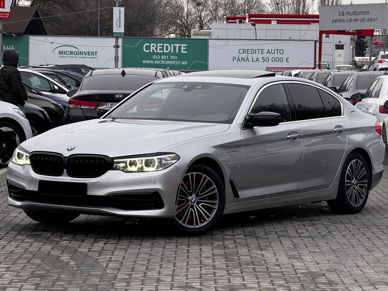 BMW 530e 2019 — Миниатюра 3