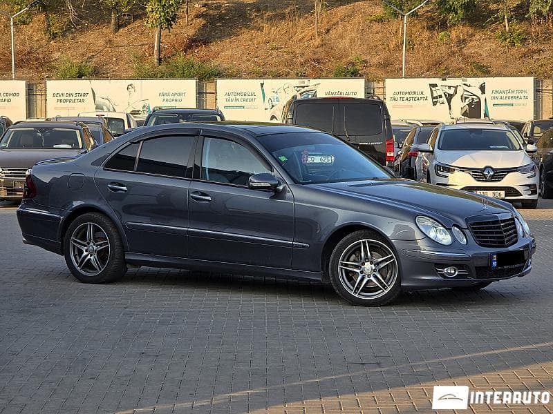 Mercedes E 320