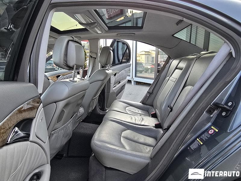 Mercedes E 320 2006 — Миниатюра 14