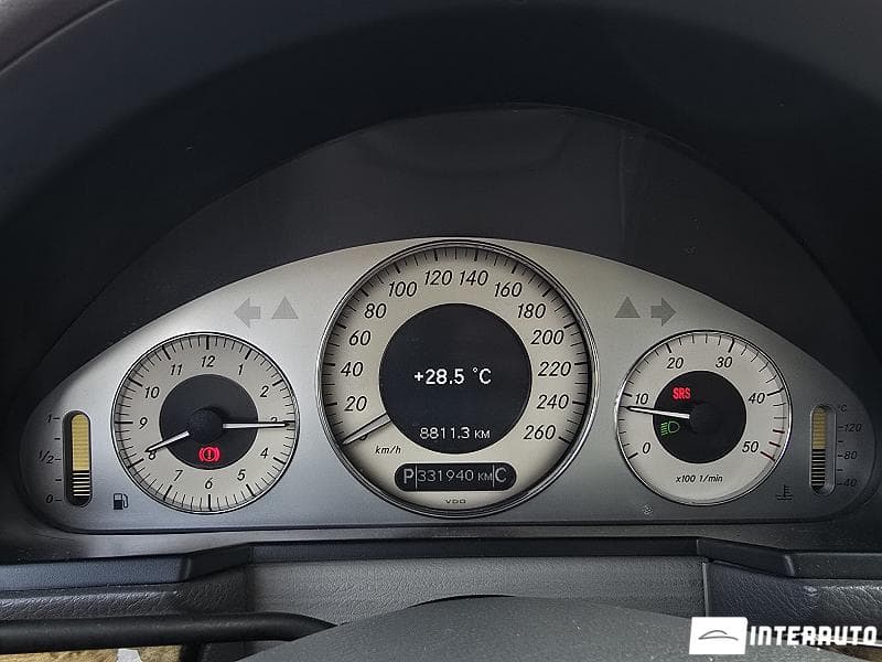 Mercedes E 320 2006 — Миниатюра 9