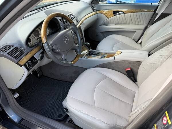 2006 Mercedes E 320 — Miniatură 5
