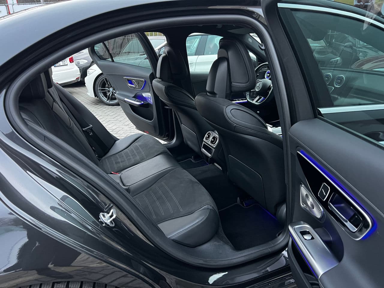 Mercedes C 200 2021 — Миниатюра 15