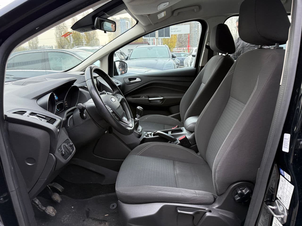 Ford C-MAX 2016 — Миниатюра 5