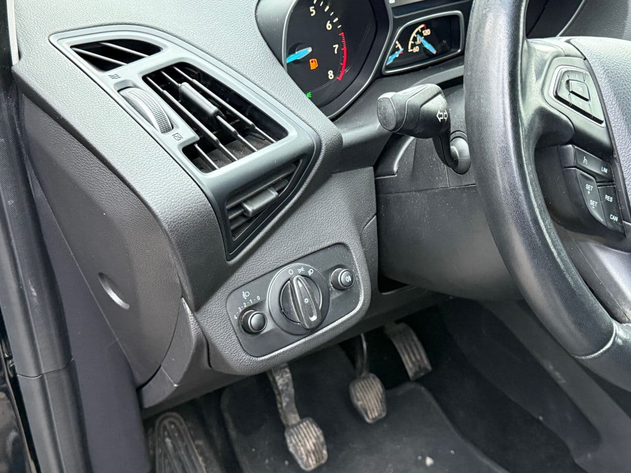 Ford C-MAX 2016 — Миниатюра 7