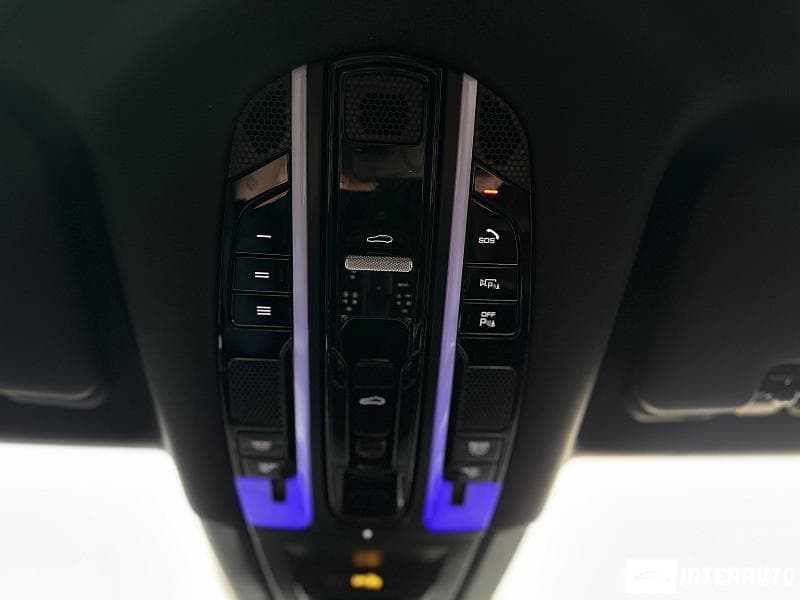 Porsche Cayenne E-Hybrid 2019 — Миниатюра 24