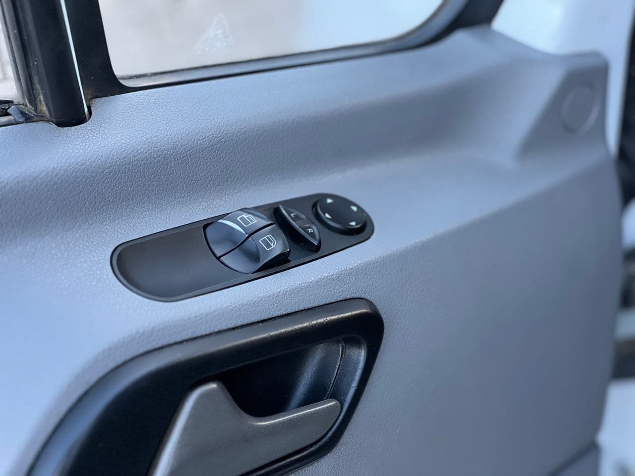Mercedes Sprinter 2016 — Миниатюра 6