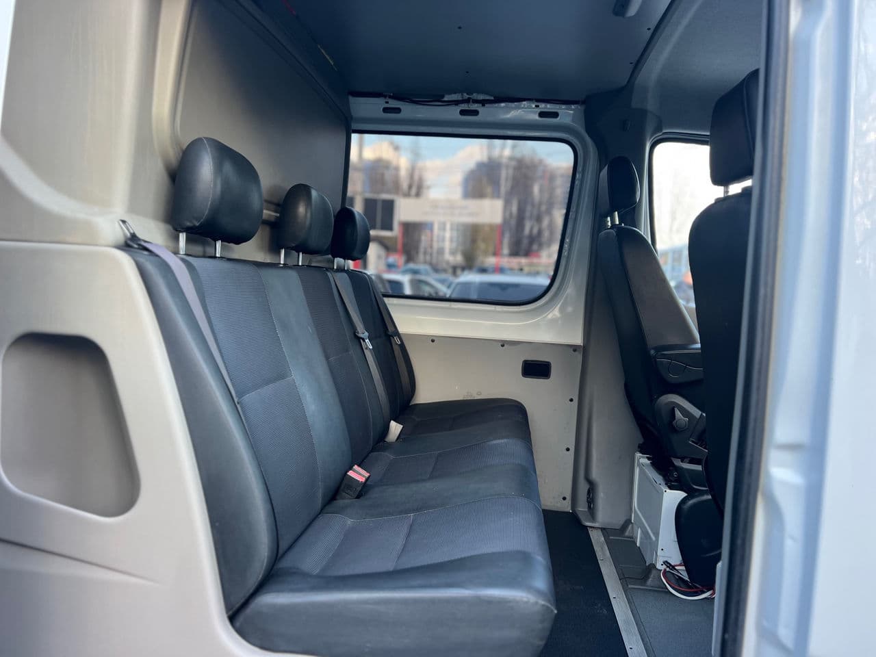 Mercedes Sprinter 2016 — Миниатюра 16