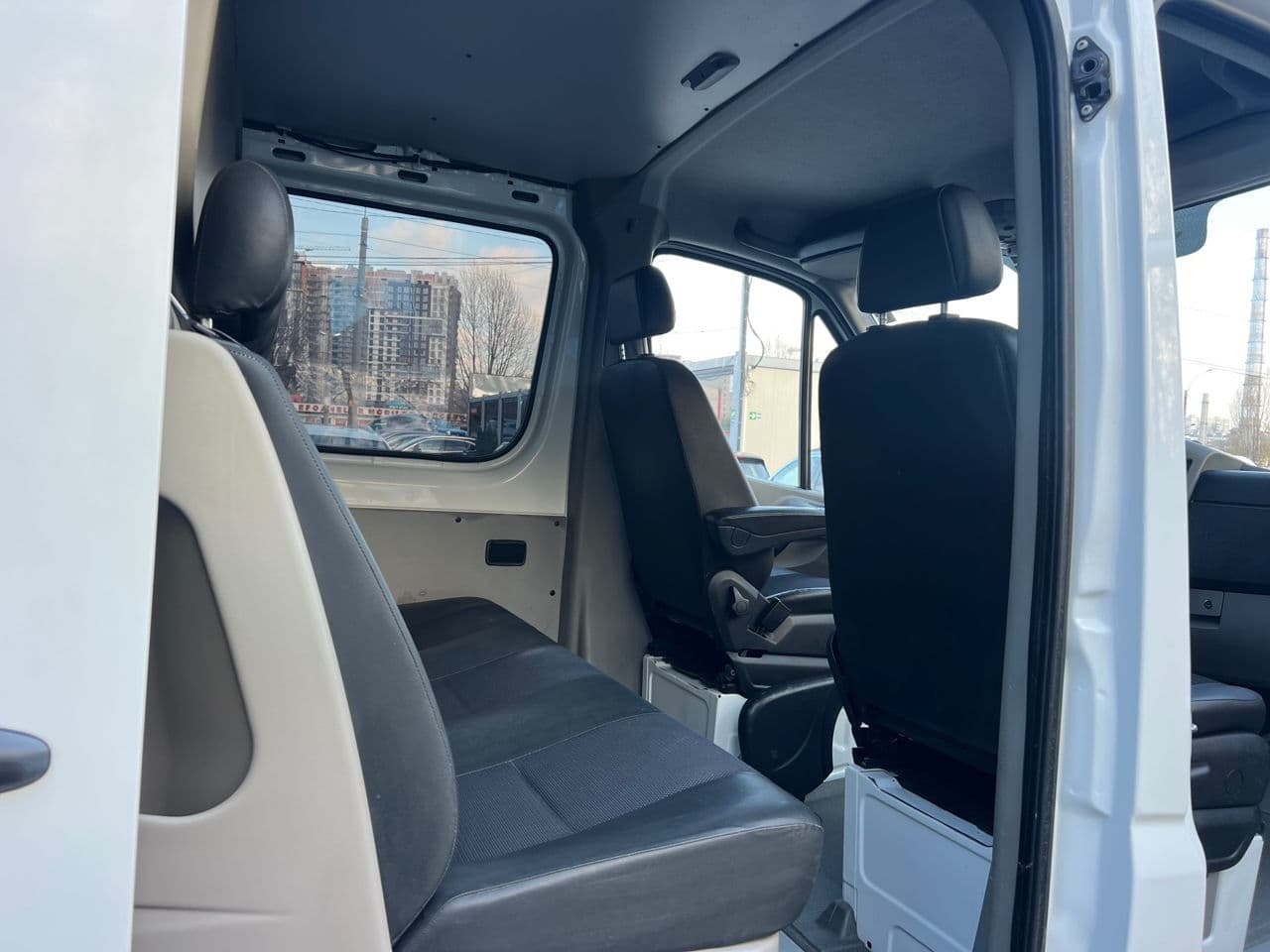 Mercedes Sprinter 2016 — Миниатюра 15
