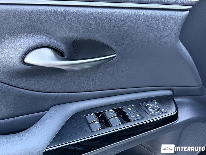 Lexus ES 300h 2023 — Миниатюра 18