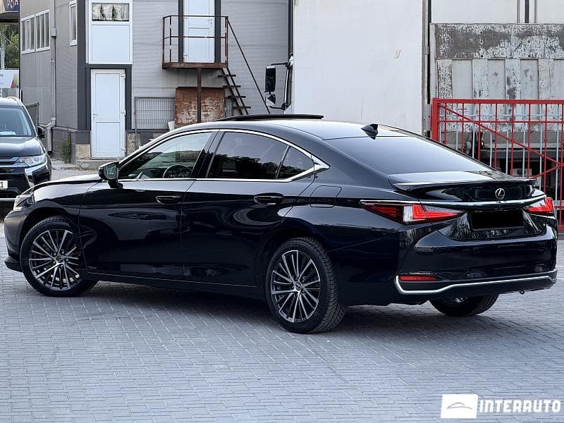 Lexus ES 300h 2023 — Миниатюра 2
