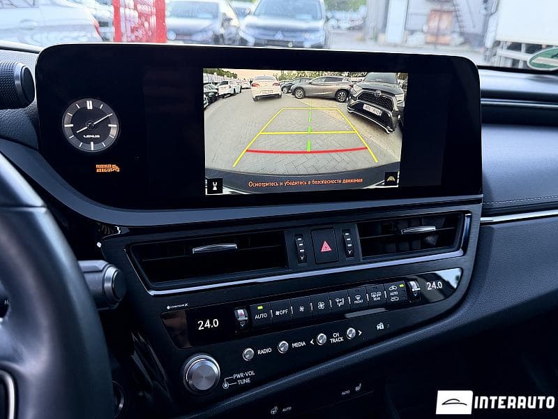 Lexus ES 300h 2023 — Миниатюра 13
