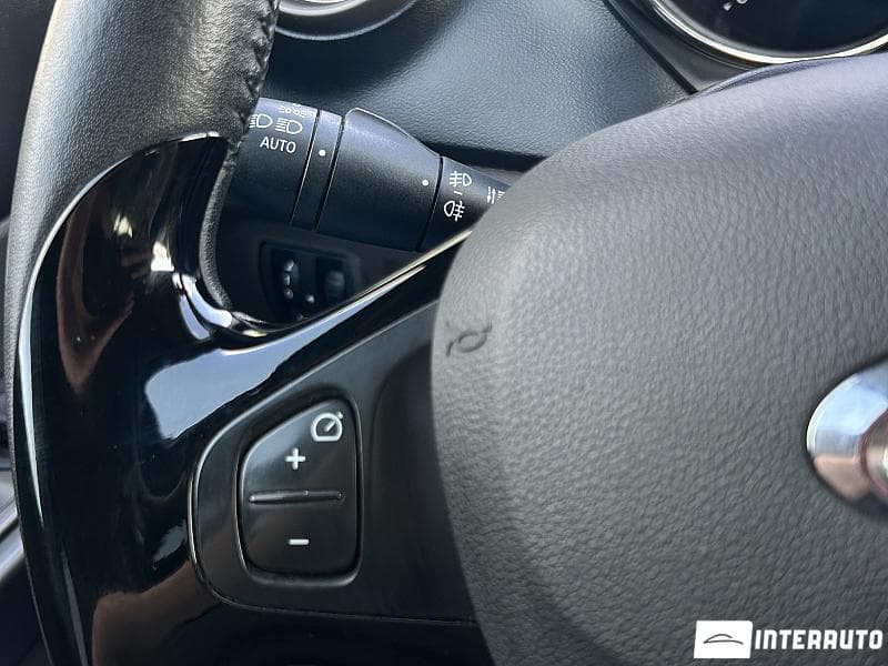 Renault Captur 2016 — Миниатюра 11