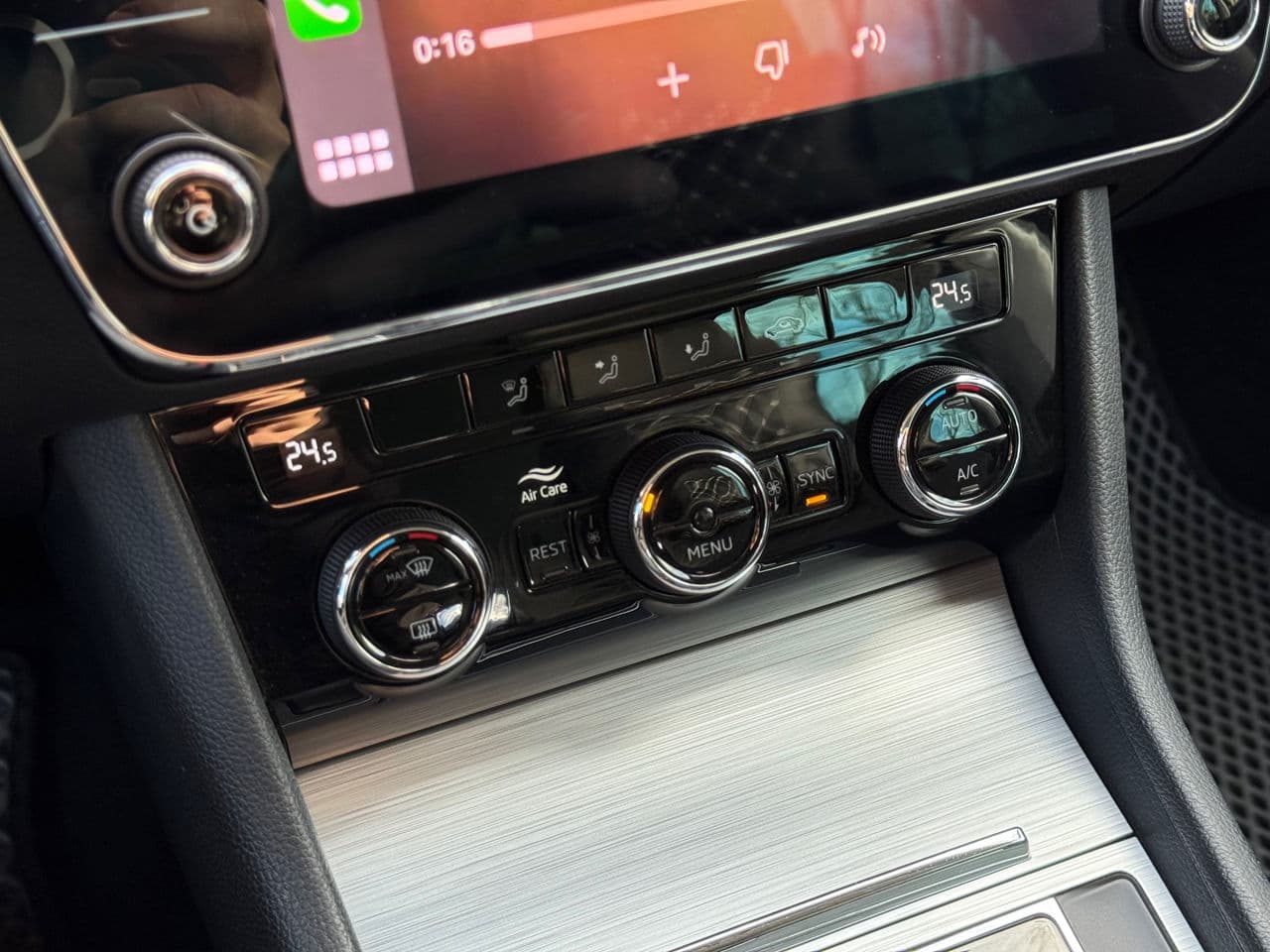 Skoda Superb 2020 — Миниатюра 13