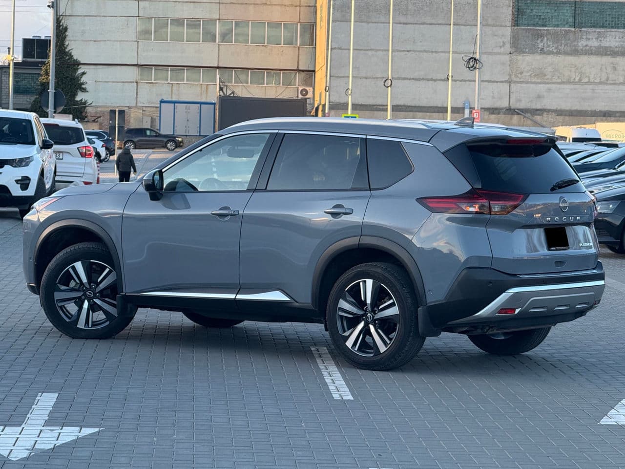 Nissan Rogue 2023 — Миниатюра 4