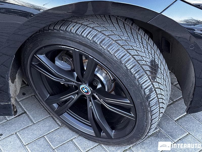 BMW 330E 2021 — Миниатюра 18