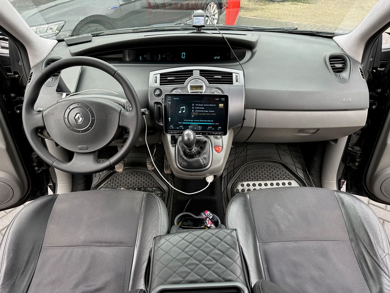 Renault Scenic 2005 — Миниатюра 9