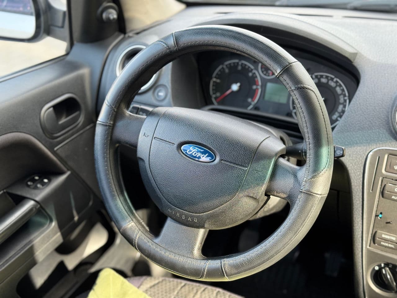 Ford Fusion 2007 — Миниатюра 9