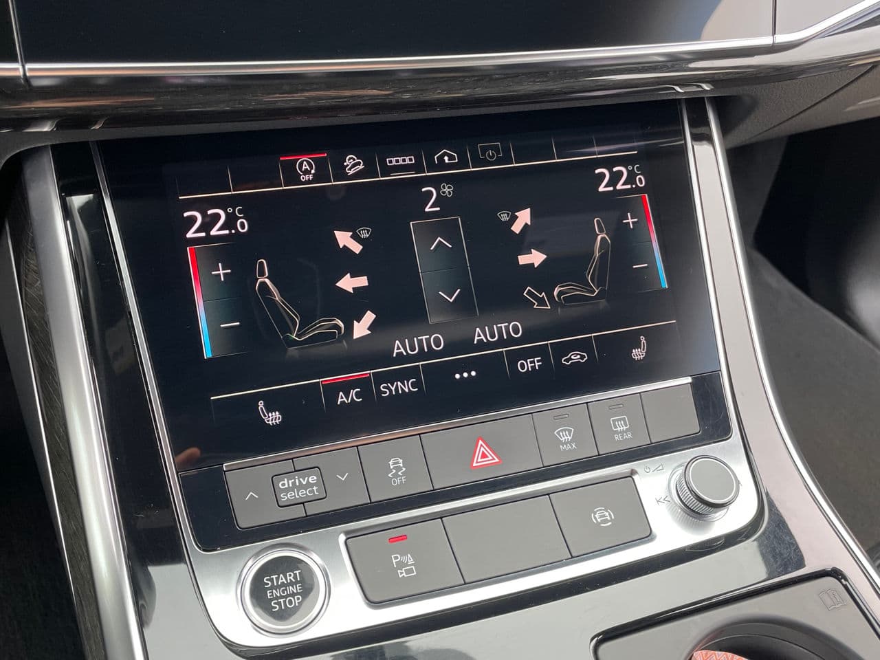 Audi Q7 2021 — Миниатюра 15