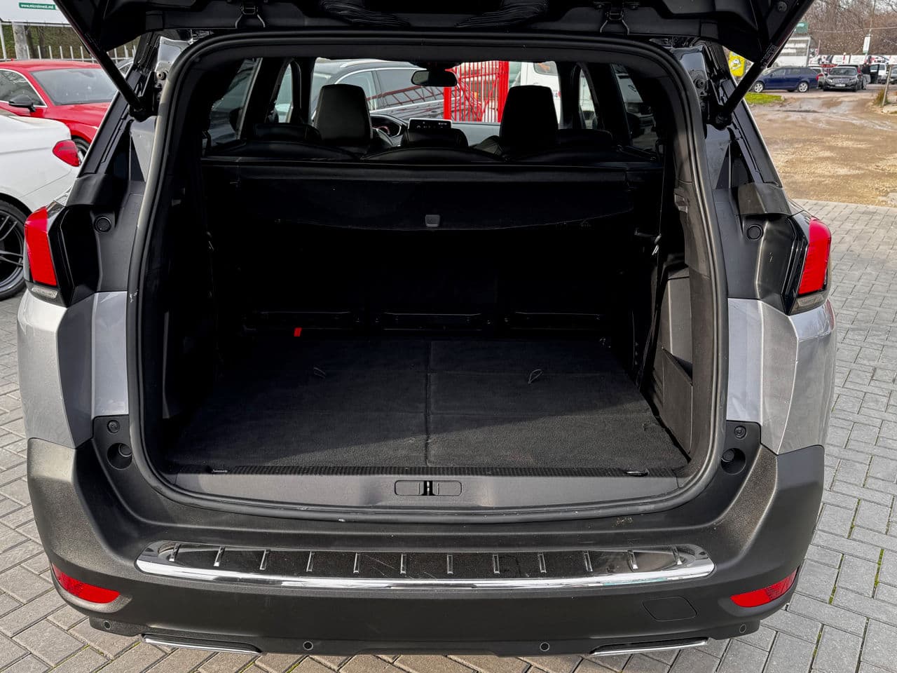 Peugeot 5008 2020 — Миниатюра 17
