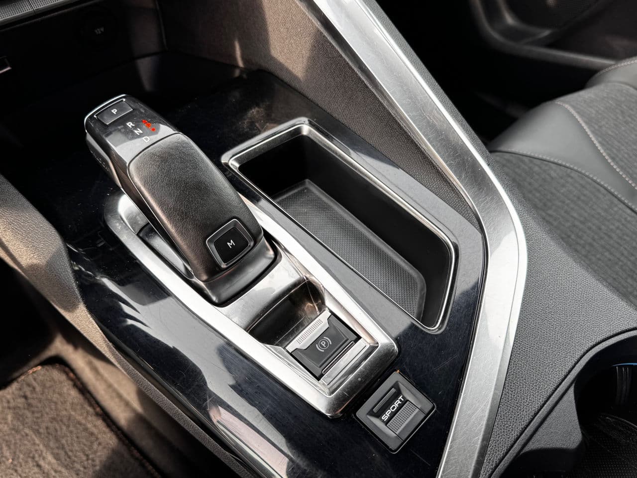 Peugeot 5008 2020 — Миниатюра 12