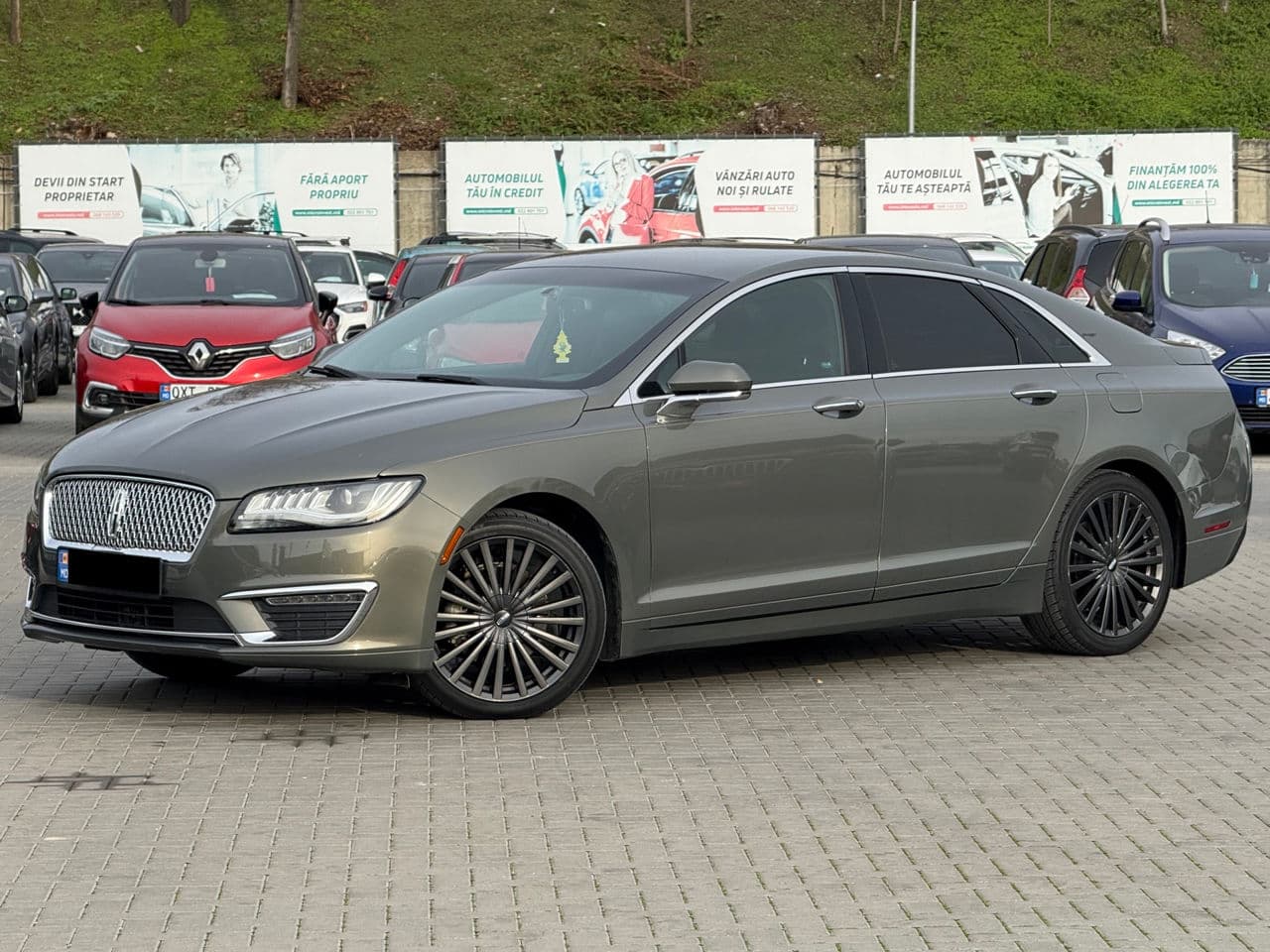 Lincoln MKZ 2017 — Миниатюра 2