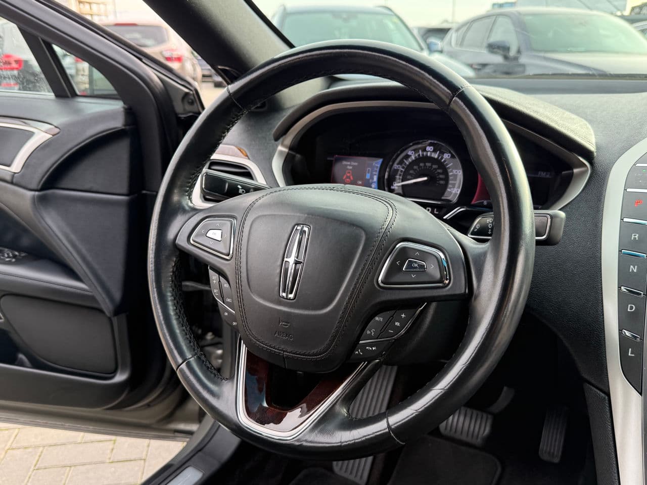Lincoln MKZ 2017 — Миниатюра 7