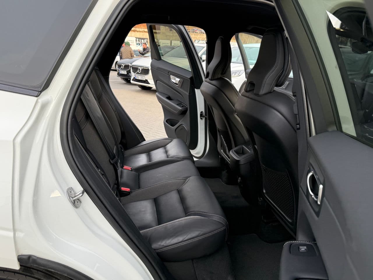 2022 Volvo XC 60 — Miniatură 12