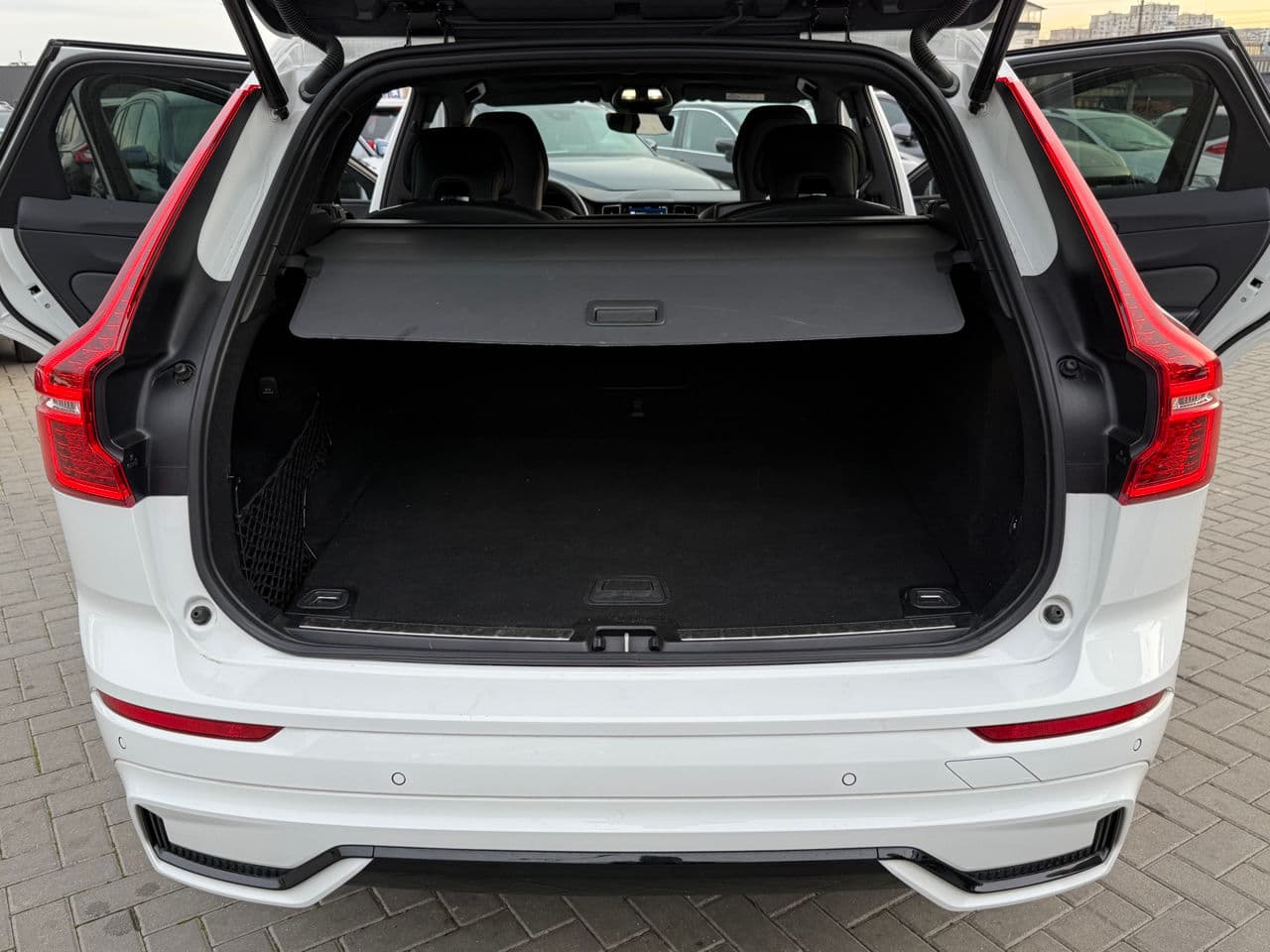 2022 Volvo XC 60 — Miniatură 22