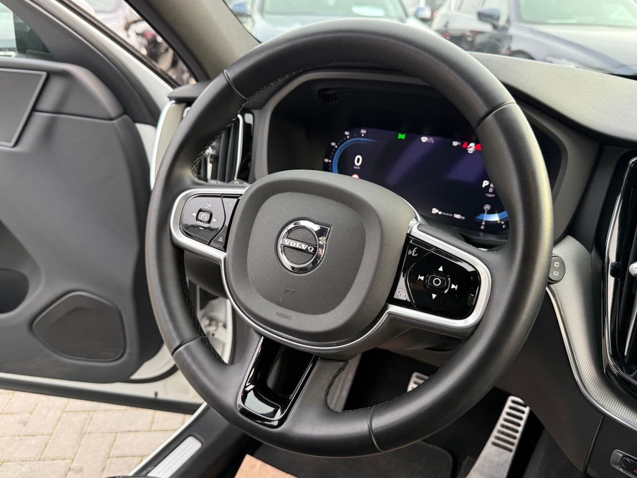 2022 Volvo XC 60 — Miniatură 7