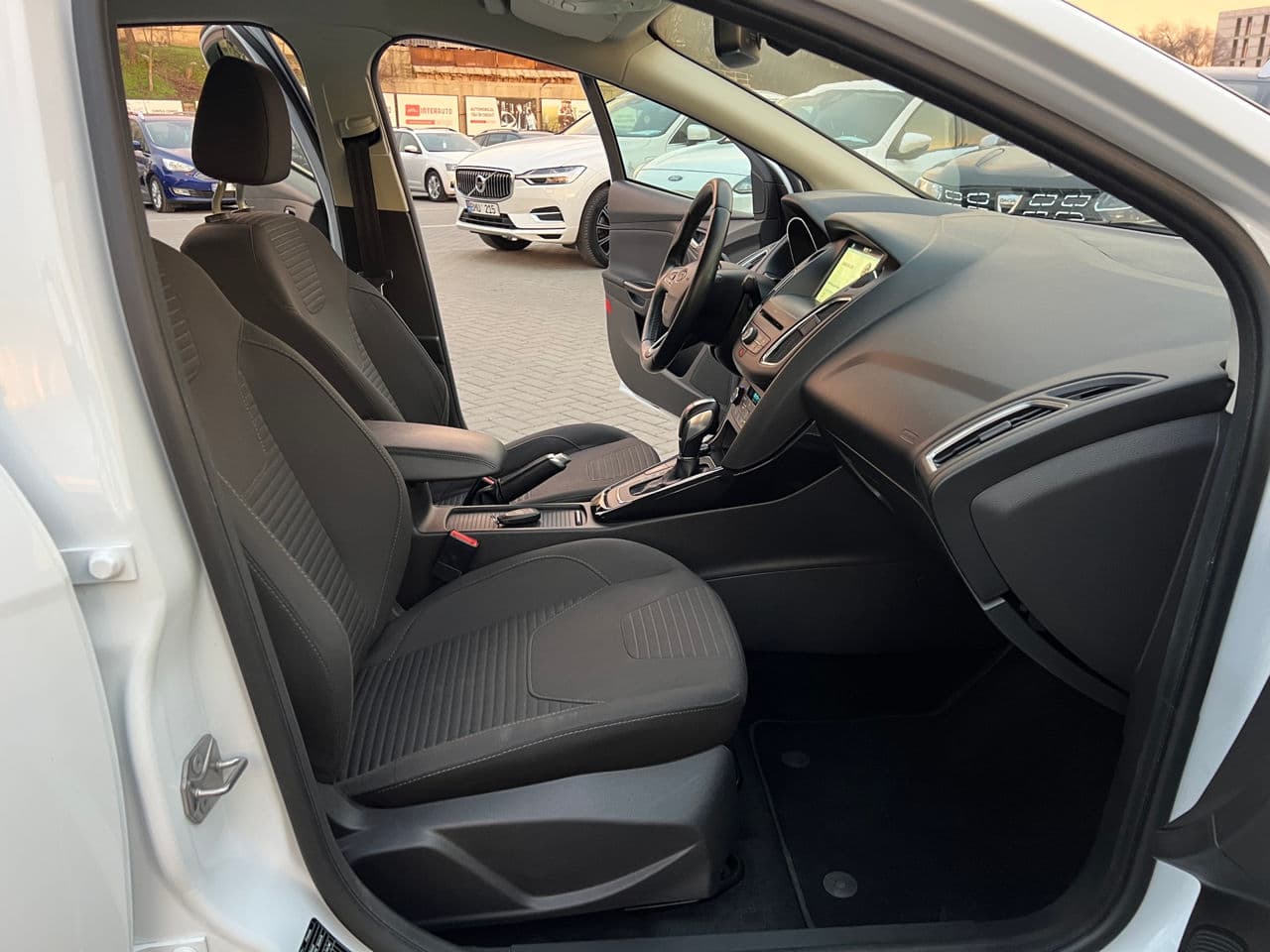 Ford Focus 2018 — Миниатюра 15