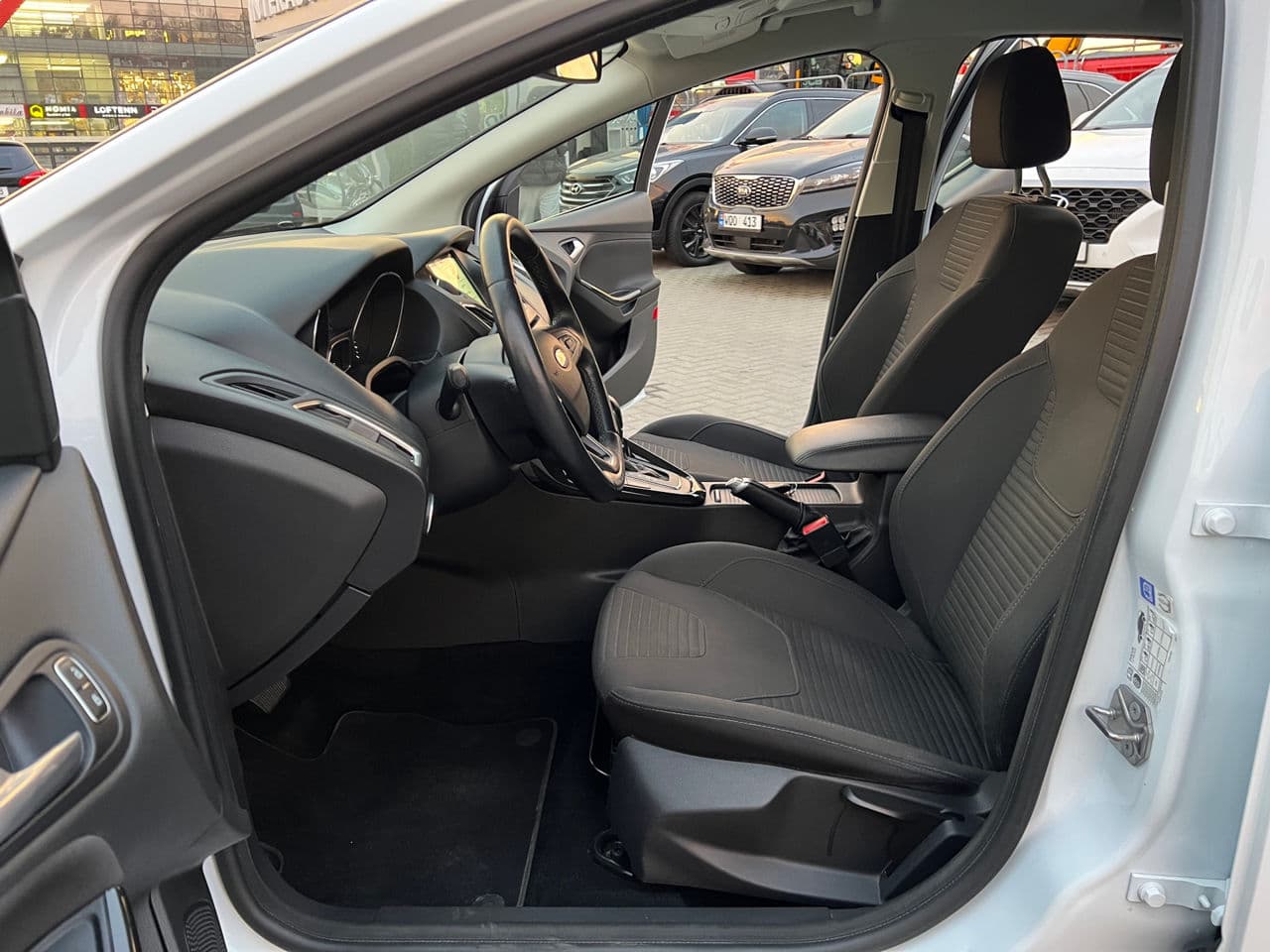 Ford Focus 2018 — Миниатюра 5