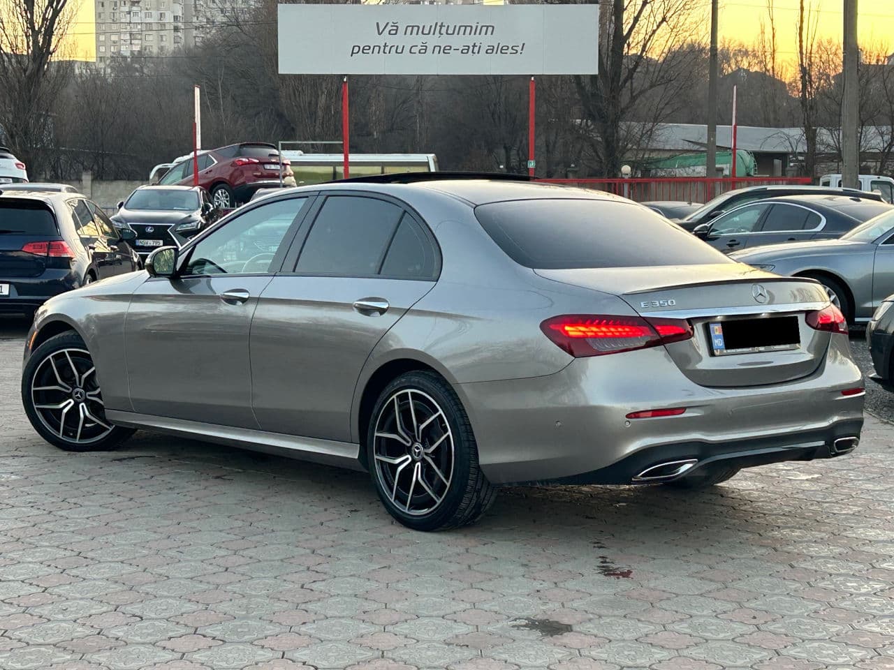 Mercedes E 350 2023 — Миниатюра 2