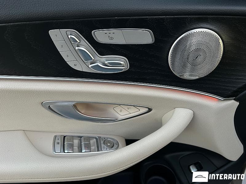 Mercedes E 350 2023 — Миниатюра 7