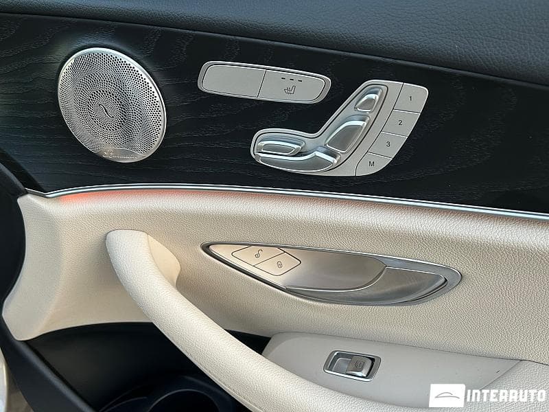 Mercedes E 350 2023 — Миниатюра 15