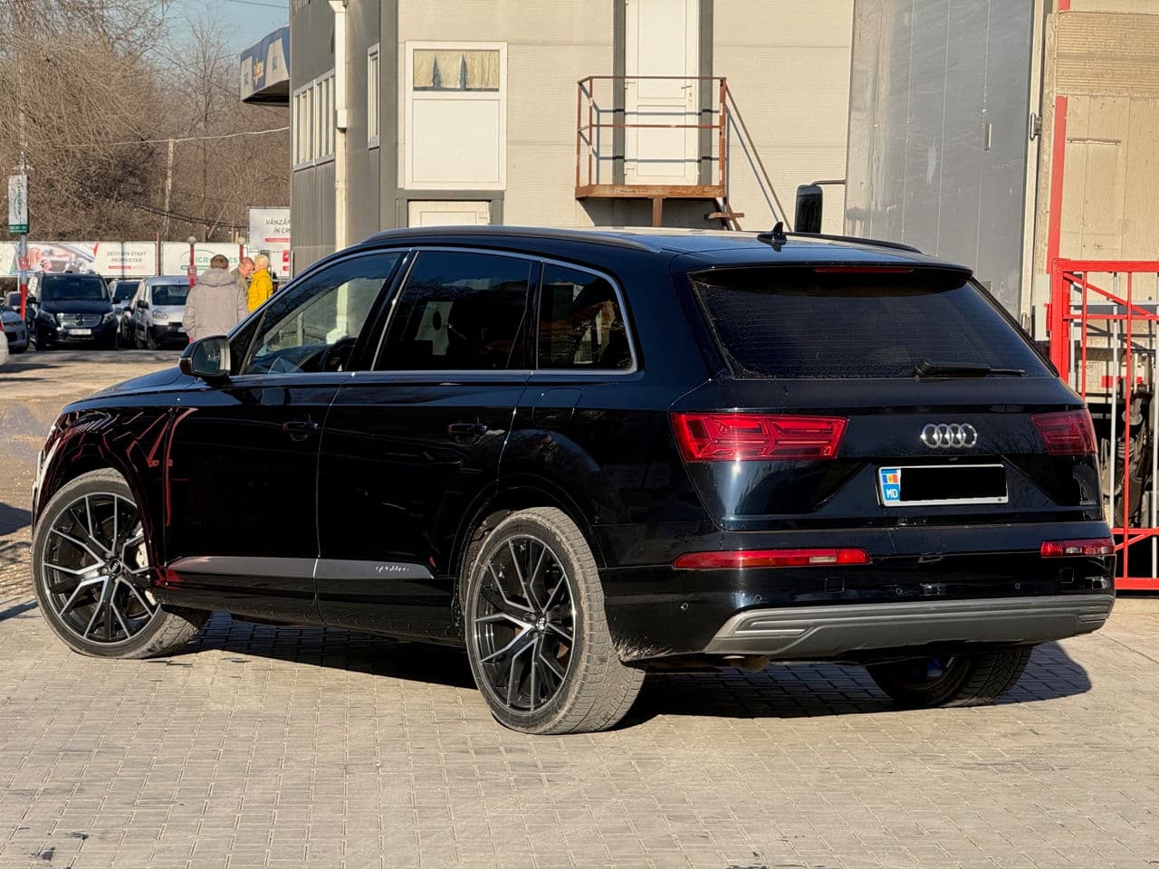 Audi Q7 E-Tron 2016 — Миниатюра 4