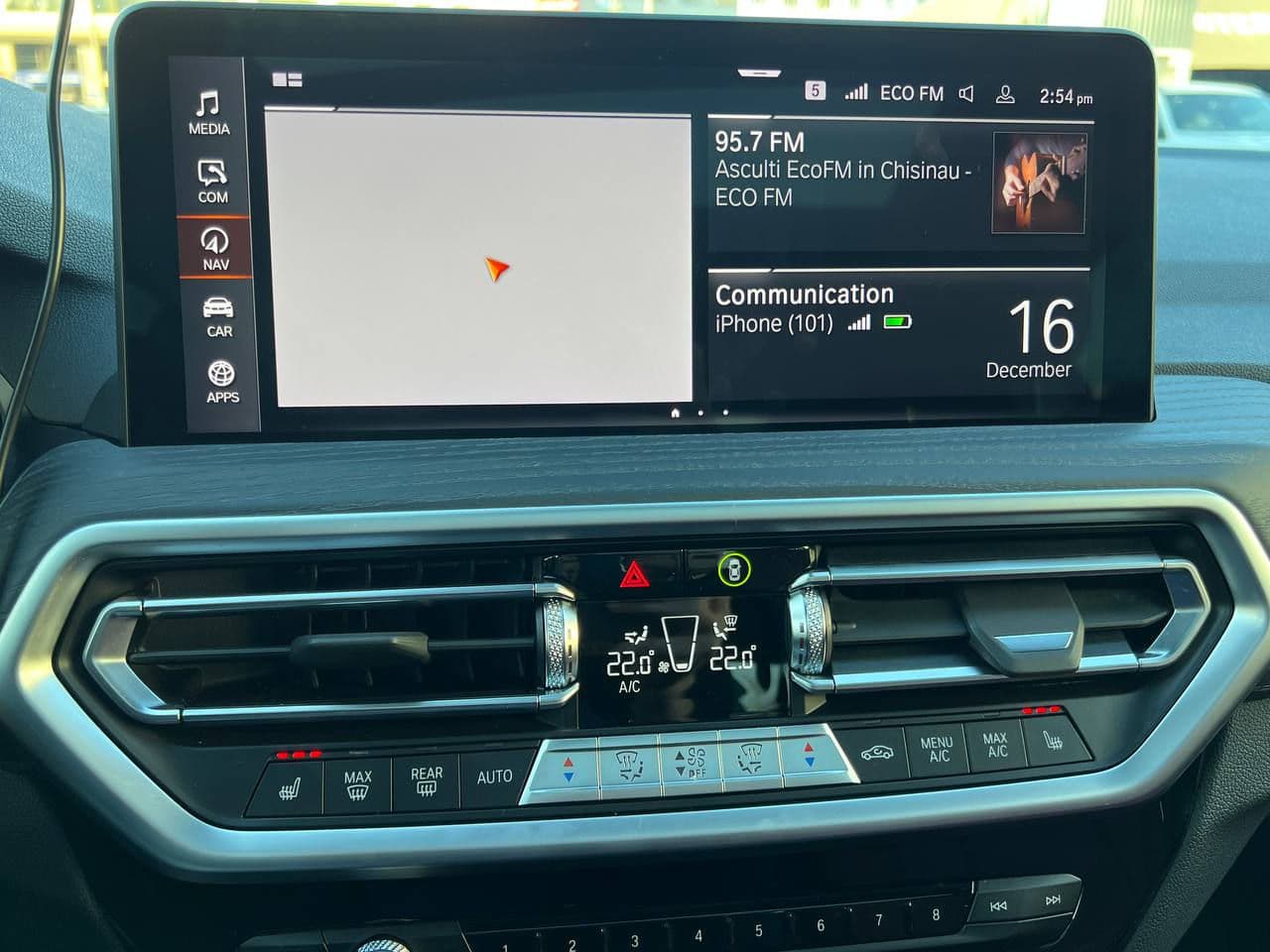 BMW X4 3.0i 2022 — Миниатюра 11