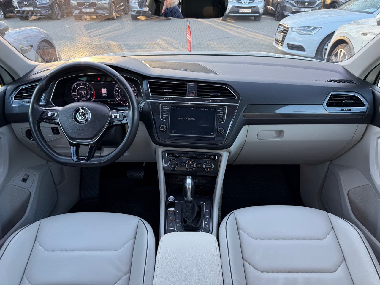 Volkswagen Tiguan 2017 — Миниатюра 11