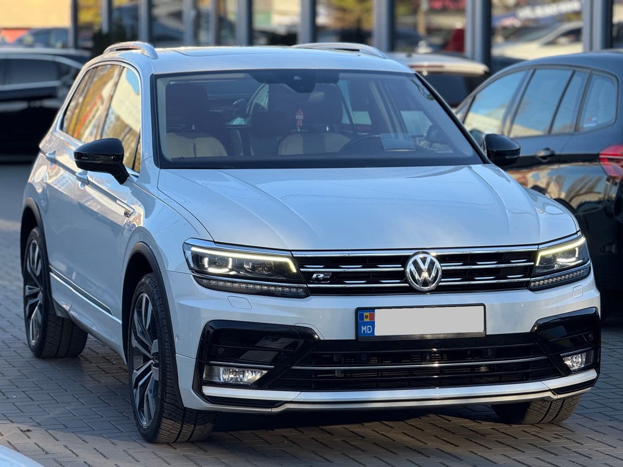 Volkswagen Tiguan 2017 — Миниатюра 3
