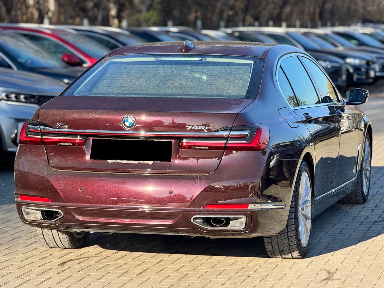 BMW 745e 2019 — Миниатюра 4