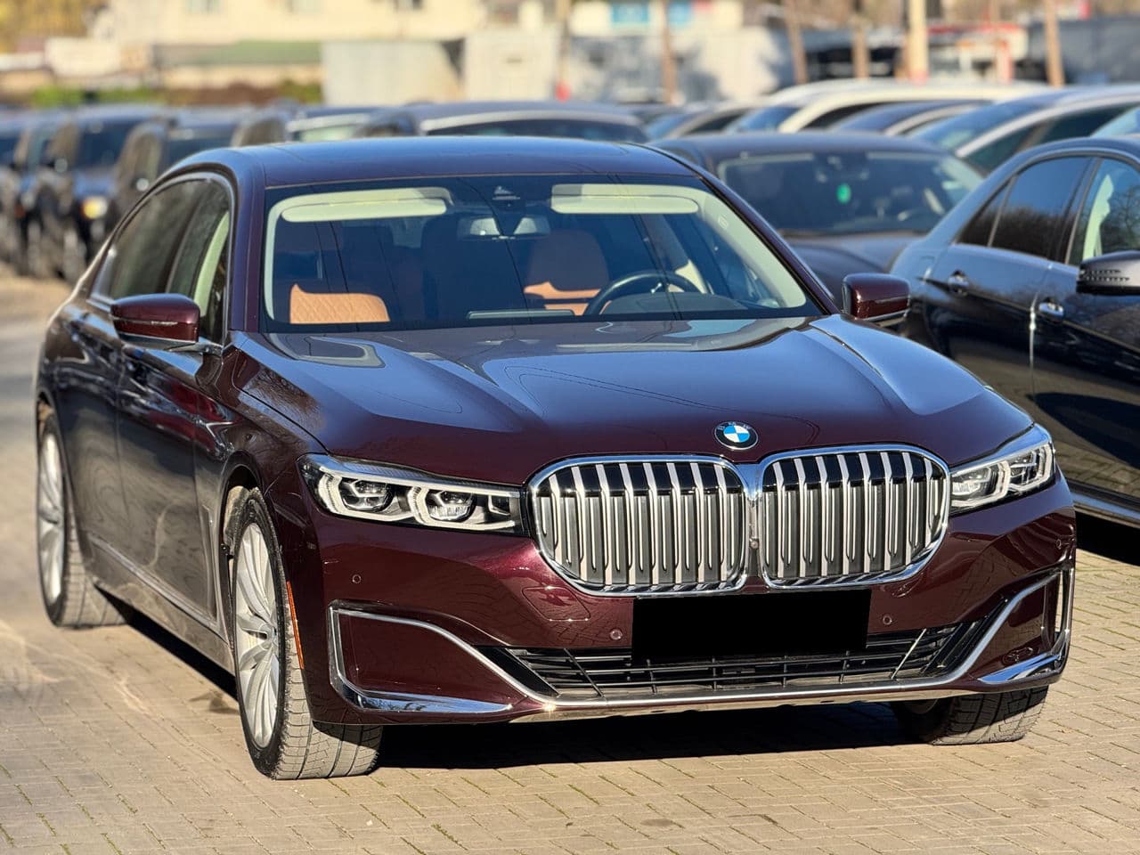 BMW 745e 2019 — Миниатюра 3