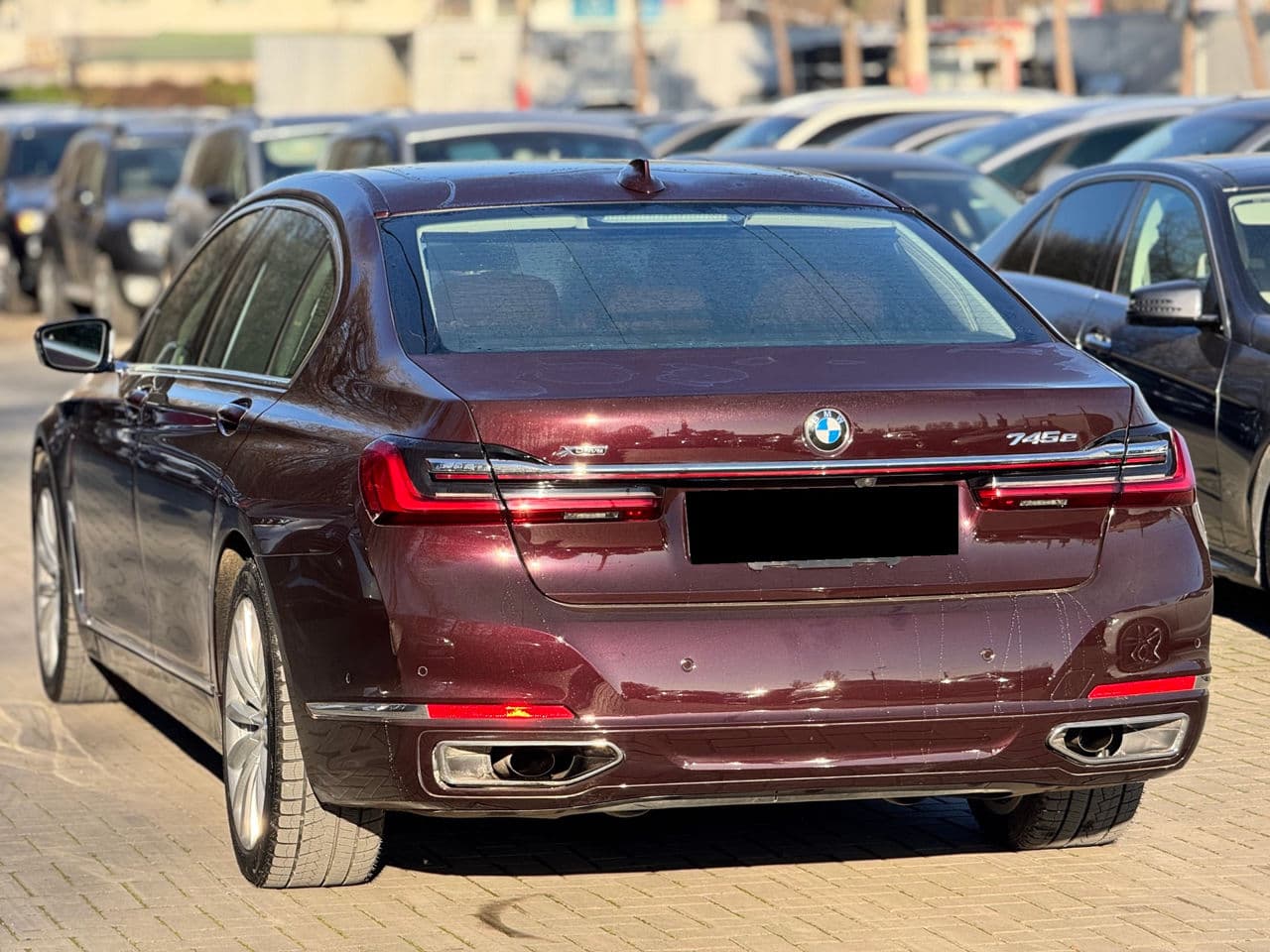BMW 745e 2019 — Миниатюра 2