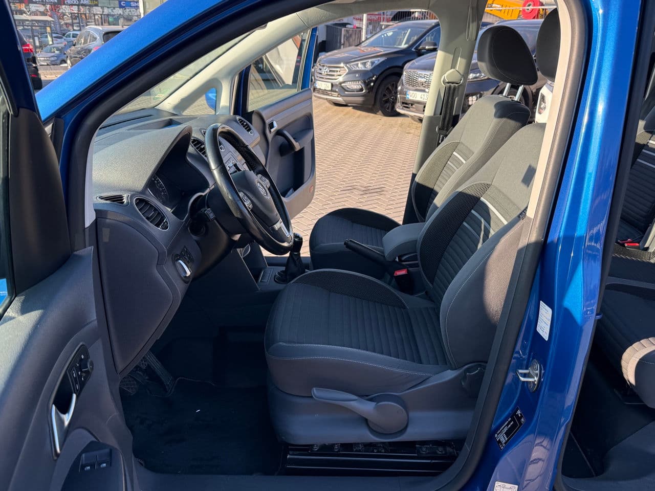 Volkswagen Caddy Maxi 2015 — Миниатюра 5
