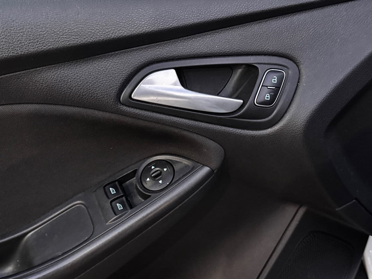 Ford Focus 2015 — Миниатюра 14