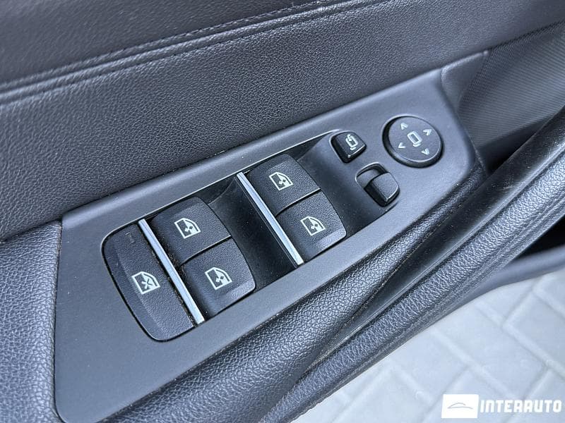 BMW 530e 2017 — Миниатюра 16