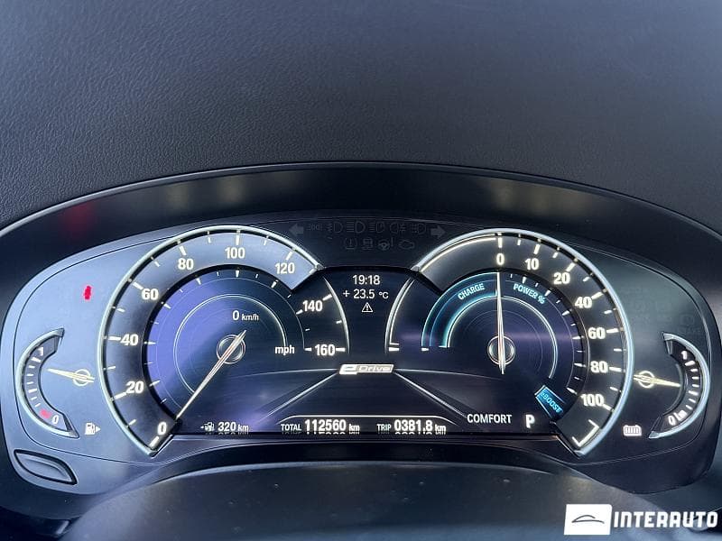 BMW 530e 2017 — Миниатюра 8
