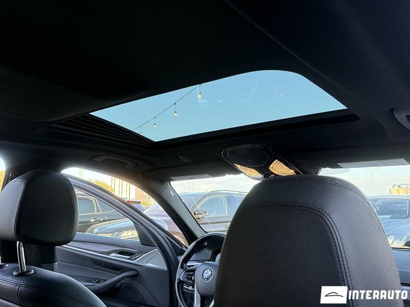 BMW 530e 2017 — Миниатюра 17