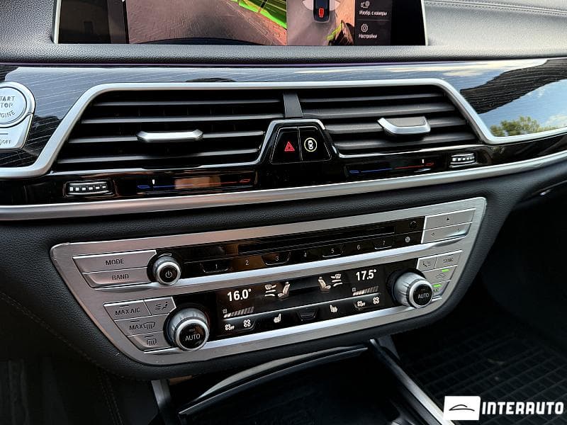 BMW 740 2019 — Миниатюра 11