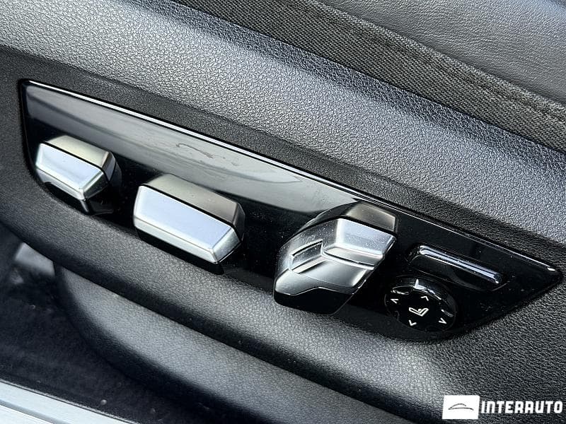 BMW 740 2019 — Миниатюра 12