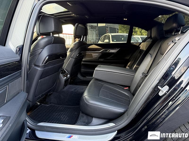 BMW 740 2019 — Миниатюра 6