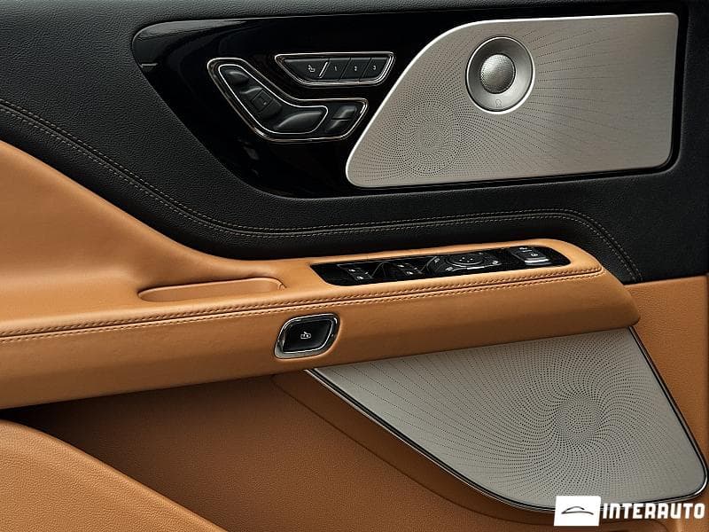 Lincoln Aviator 2020 — Миниатюра 8